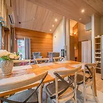 Ulkuvilla By Aavalevi Apartment