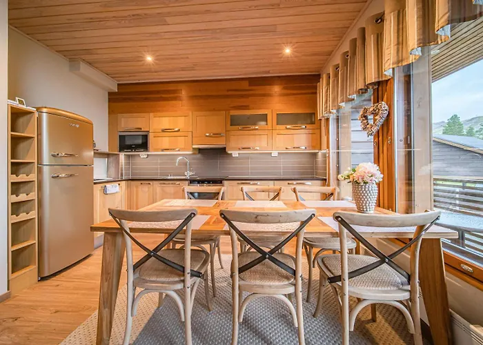 Ulkuvilla By Aavalevi * 列维