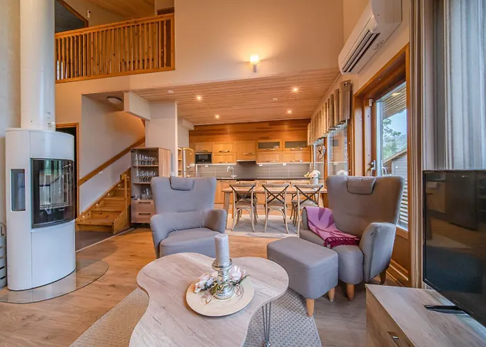 Ulkuvilla By Aavalevi * 列维